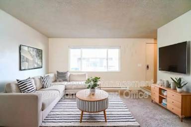 Main picture of 2092 SE Pinelane St