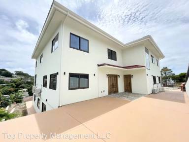 Main picture of 2045 Mott-Smith Dr