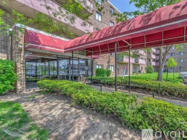 Main picture of Country Lane Park Condominiums