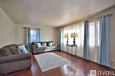 Main picture of 4021 N 70th St