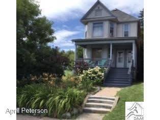 Main picture of 405 E 5th St