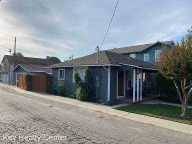 Main picture of 14095 Grove St