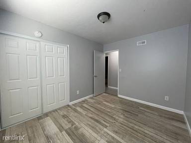 Main picture of 4733 Magnus Way