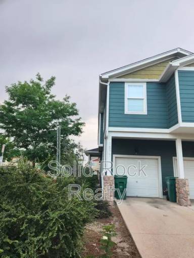 Main picture of 1577 Monterey Rd