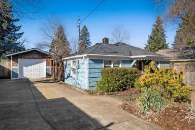 Main picture of 4575 NE 75th Ave