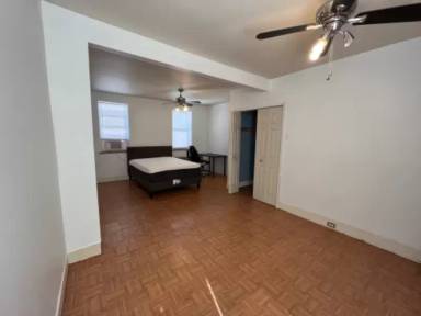 Main picture of 722 League St