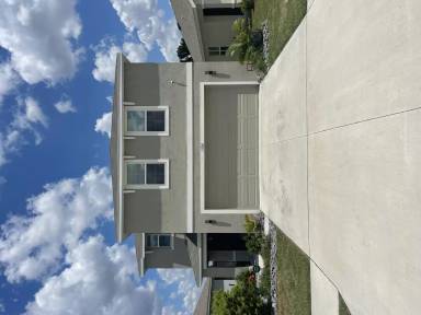 Main picture of 11760 White Willow Ln