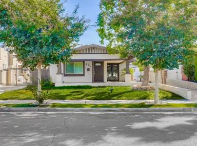 Main picture of 534 S Lemon St