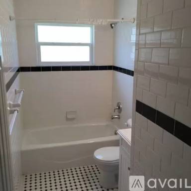 Main picture of 4873 N Magnolia Ave