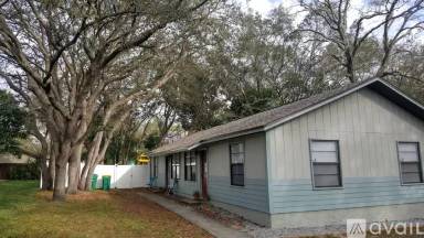 Main picture of 1788 Poinsettia Ave