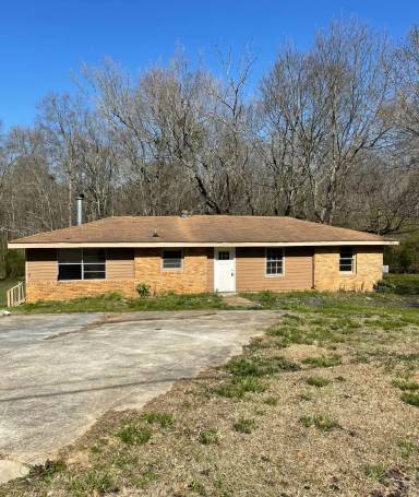 Main picture of 1804 Old Springville Rd