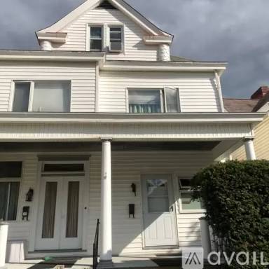 Main picture of 304 Fisk Ave