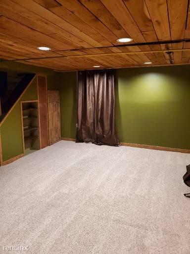 Main picture of 4228 Mason St