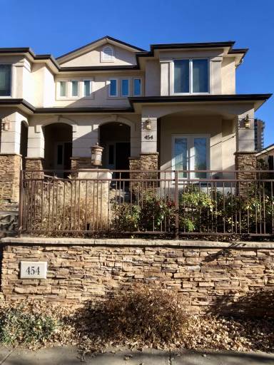 Main picture of 454 S Corona St