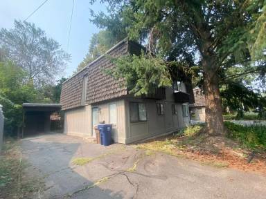Main picture of 1316 S Hawthorne Pl