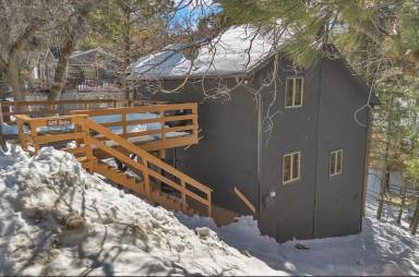 Main picture of 689 Butte Ave