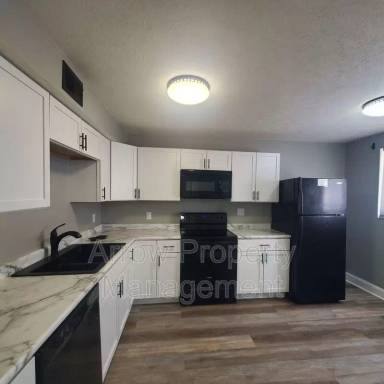 Main picture of 3840 S 46 - 5