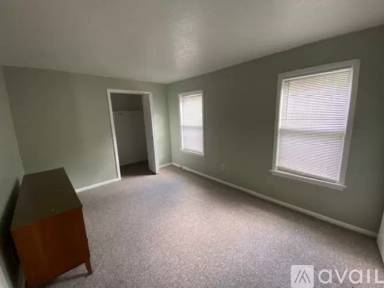 Main picture of 2080 Fairview Ave