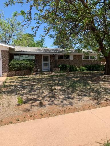 Main picture of 2305 Moberly Dr