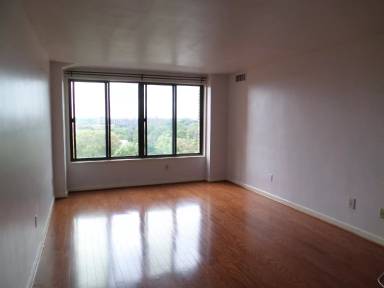 Main picture of 3114 Wisconsin Ave NW