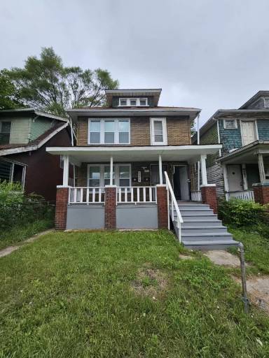 Main picture of 9421 Ravenswood St