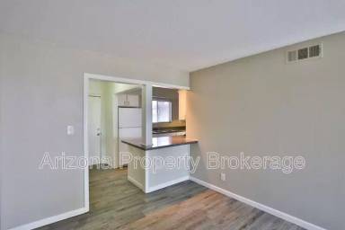 Main picture of 4358 N 36th St