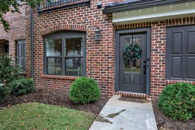 Main picture of 25 Townpark Cir