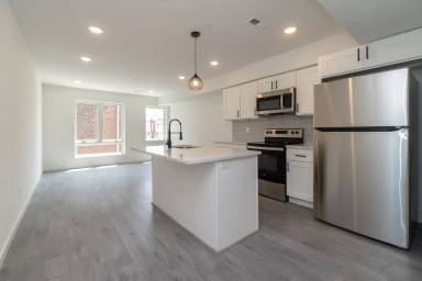 Main picture of 6602 Lansdowne Ave