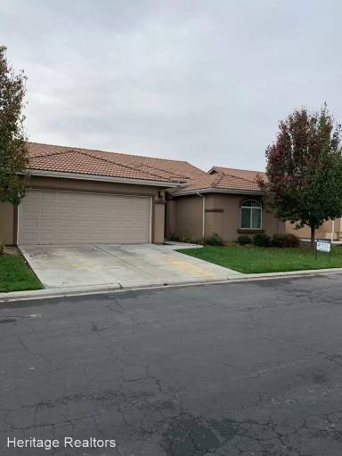 Main picture of 1194 Paradise Loop