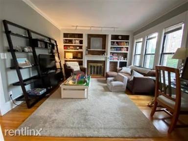 Main picture of 84 Prescott St