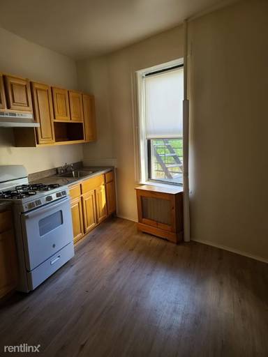 Main picture of 72 Bruce Ave
