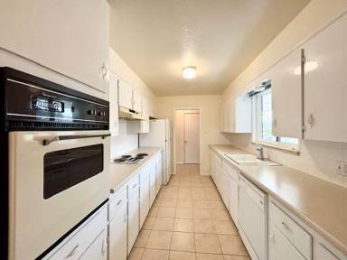 Main picture of 3015 Wright St