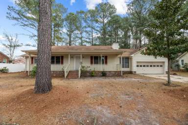 Main picture of 602 Plantation Dr