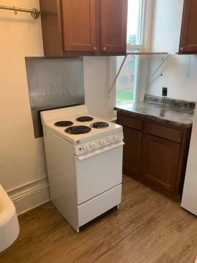 Main picture of 301 North 4th St - 4