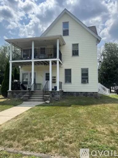 Main picture of 138 Myrtle St