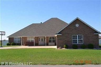 Main picture of 304 Choctaw Ave
