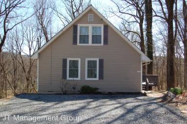 Main picture of 132 Pine Crest Ln