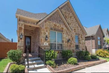 Main picture of 599 Enfield Dr