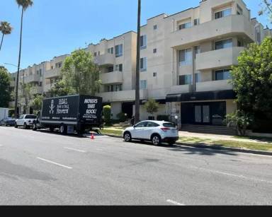 Main picture of 19350 Sherman Way Apartments