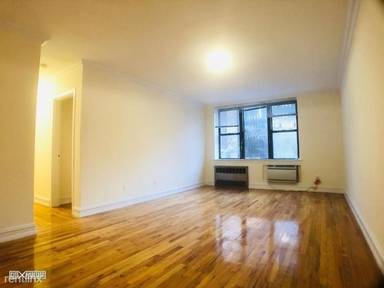 Main picture of 657 2nd Ave