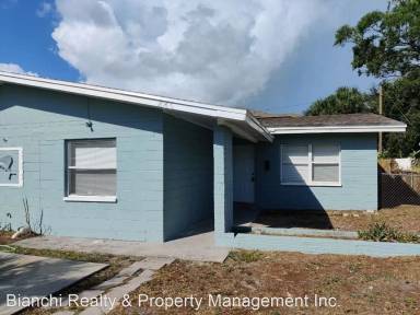 Main picture of 245 38th Ave SE