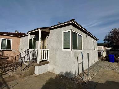 Main picture of 4364 37th St