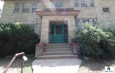 Main picture of 2003 F St