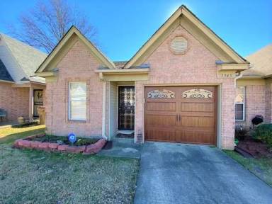 Main picture of 7949 Marsha Woods Dr