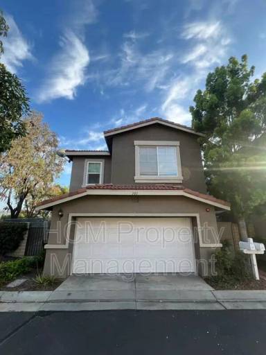 Main picture of 301 Navarette Pl