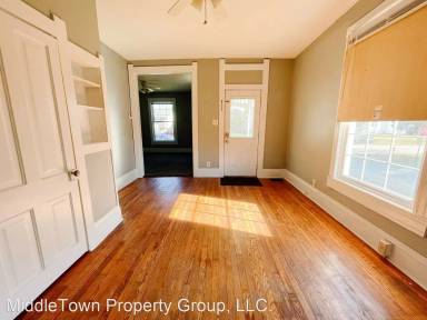 Main picture of 258 SW 2nd St
