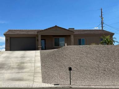 Main picture of 3340 Monte Carlo Ave