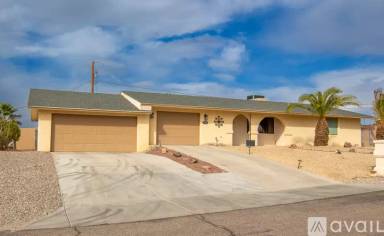 Main picture of 1685 Onyx Ln