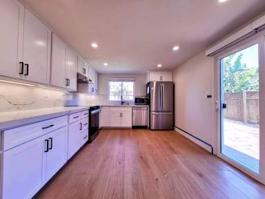 Main picture of 33955 Juliet Cir