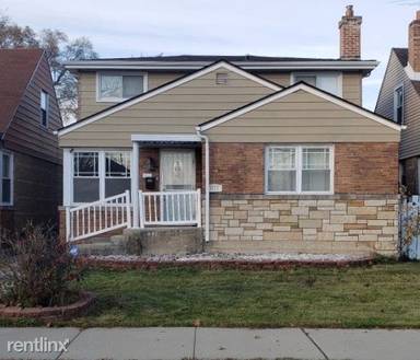 Main picture of 3522 W 80th Pl